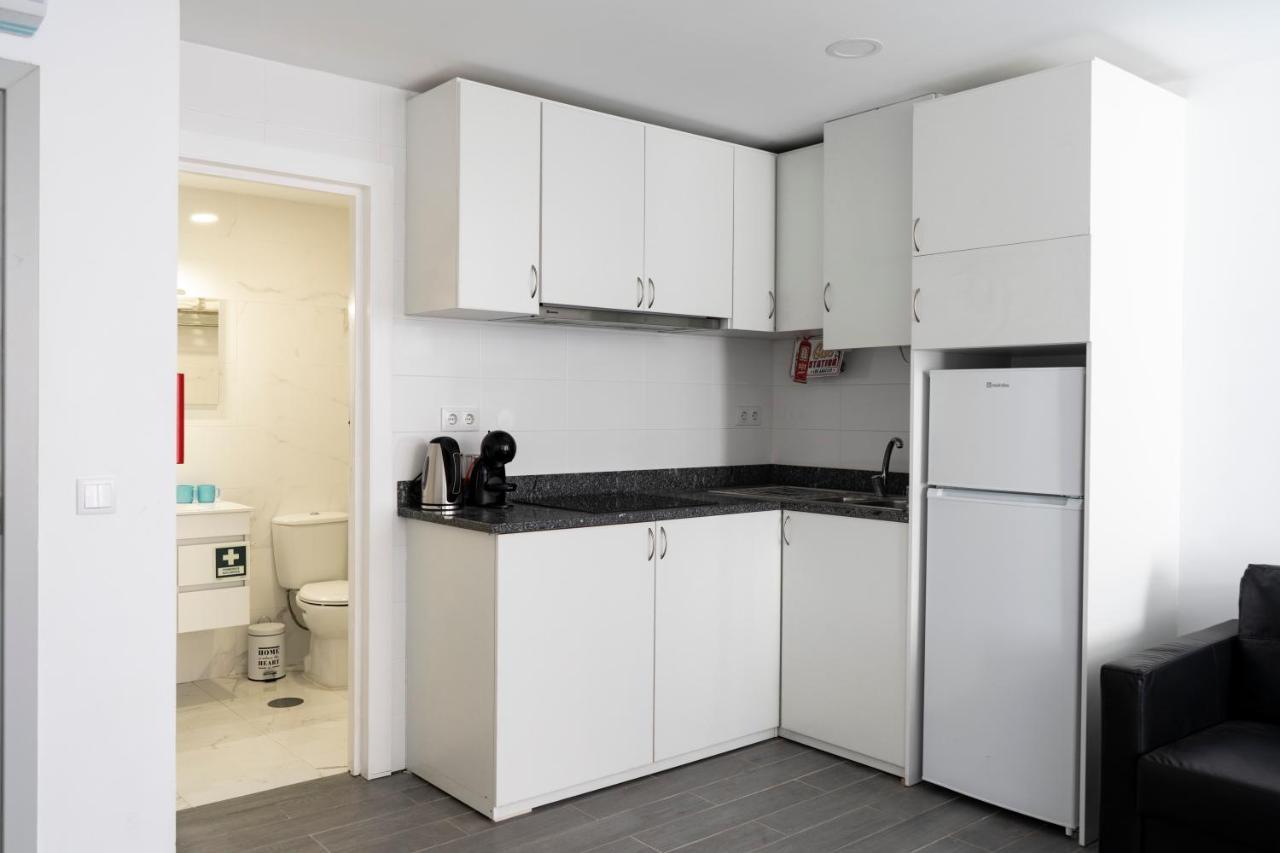 Apartament Almada Downtown 303 *